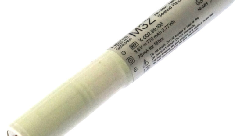 [3.6V NiMH X-02.99.106 X-002.99.106 M3Z]HEINE 眼科用トランスイルミネーター コンパクト充電ハンドル 3.6V バッテリーセル交換