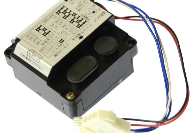 [器具ユニット 器 D-52]LIXIL INAX トイレセンサー バッテリーセル交換