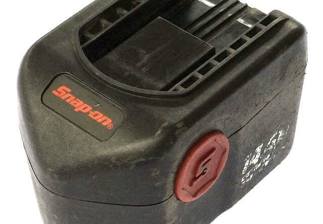 [CTB4147]Snapon スナップオン 電動工具 インパクトレンチ CT4450、CTJ4450、ドリル CDR4450 他バッテリーセル交換