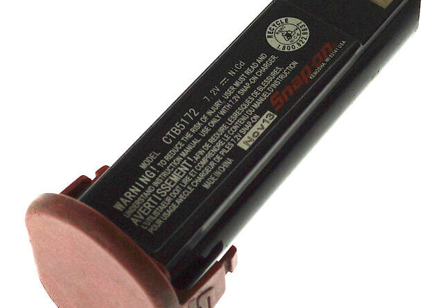 [CTB5172]Snapon スナップオン 電動工具 CTS561シリーズ コードレススクリュードライバー LEDライト 他 バッテリーセル交換