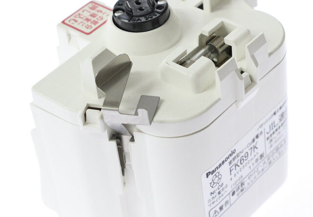 [FK697K]Panasonic パナソニック ナショナル 非常灯電池 産業用照明 誘導非常灯 住設警報機器 バッテリーセル交換