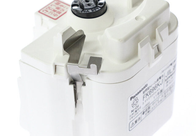 [FK696KJ]Panasonic パナソニック ナショナル 非常灯電池 産業用照明 誘導非常灯 住設警報機器 バッテリーセル交換