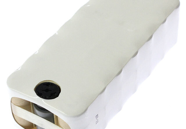 [EQC2400]ミニカム TSPS EQC2400 カメラ用ストロボ バッテリーセル交換