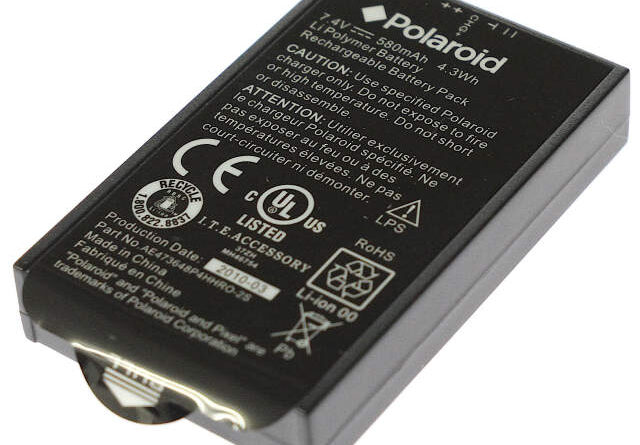 [AE473648P4HHRO-2S、AE473648P4HHRO2]ポラロイド Polaroid デジタルカメラ Polaroid two. CZJ-05300 他 バッテリーセル交換